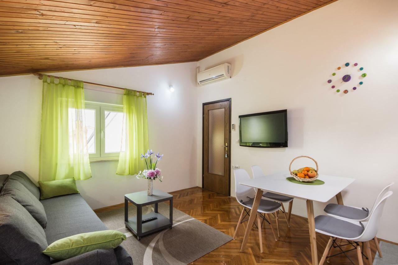 Ferienwohnung Piccola Pineta Pula Exterior foto